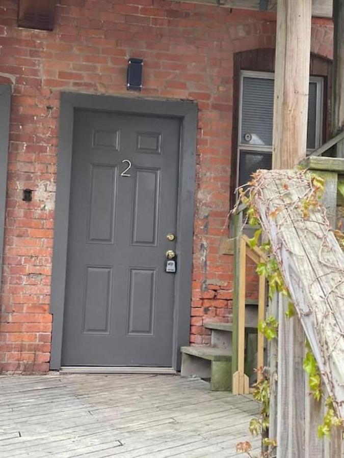 Luxury 2br Midtown Parking